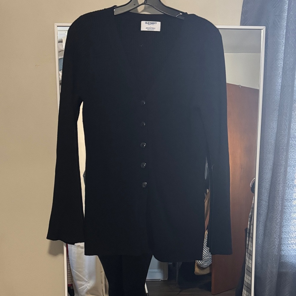 Old Navy Black V-Neck Button Cardigan